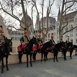 Parlament Welcome *