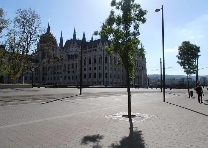 Parlament Welcome